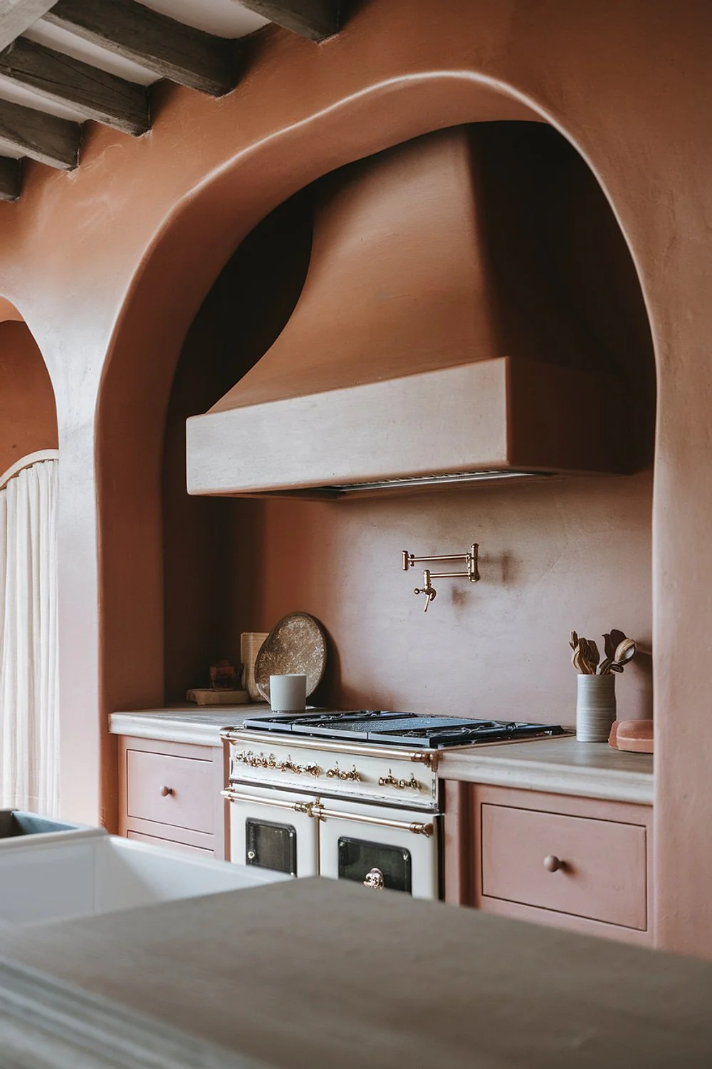Plaster range hood sized